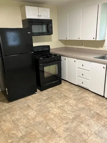 30 Millville Street Salem NH 03079