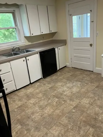 30 Millville Street Salem NH 03079