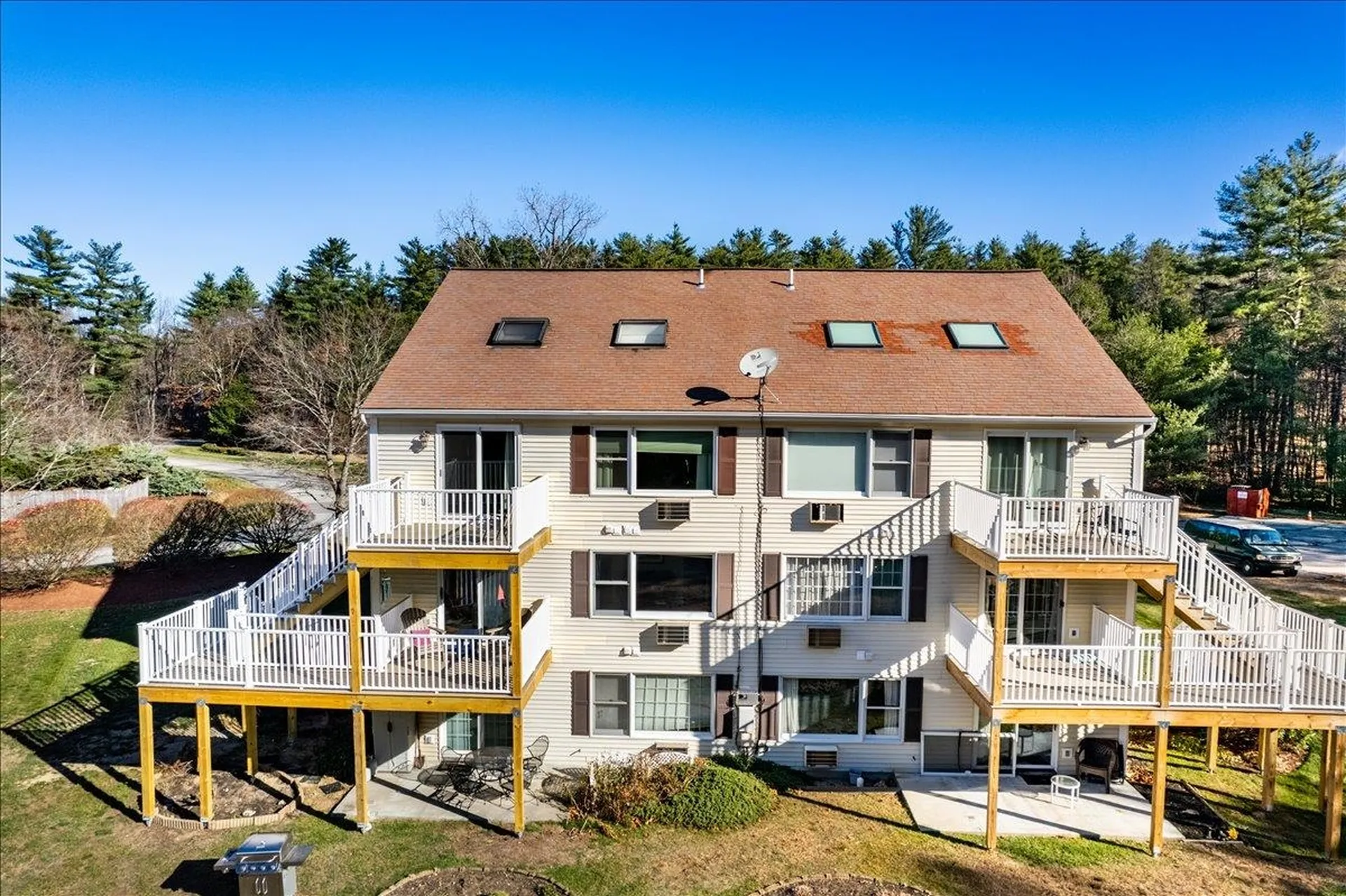 7 Corduroy Road Amherst NH 03031