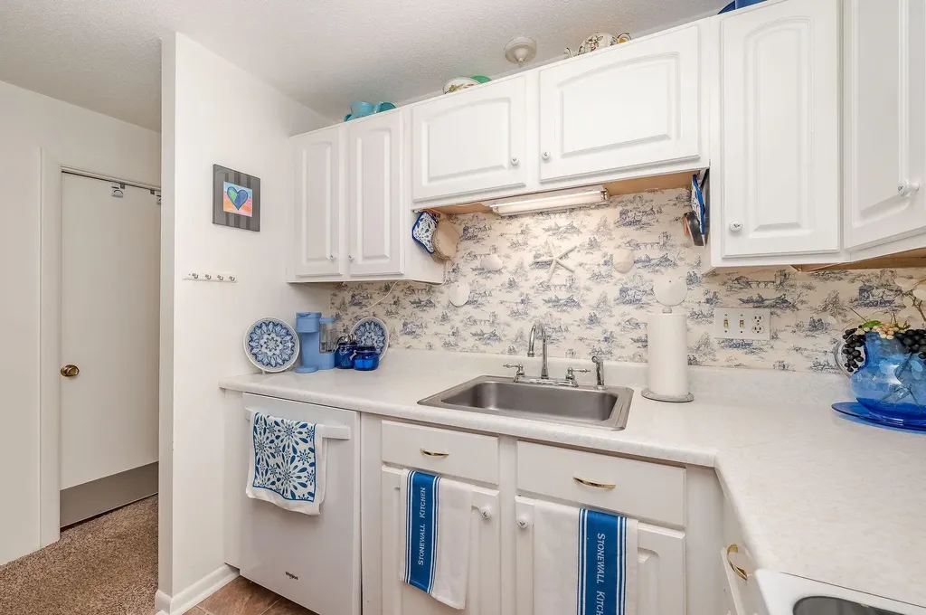 467 High Street Hampton NH 03842