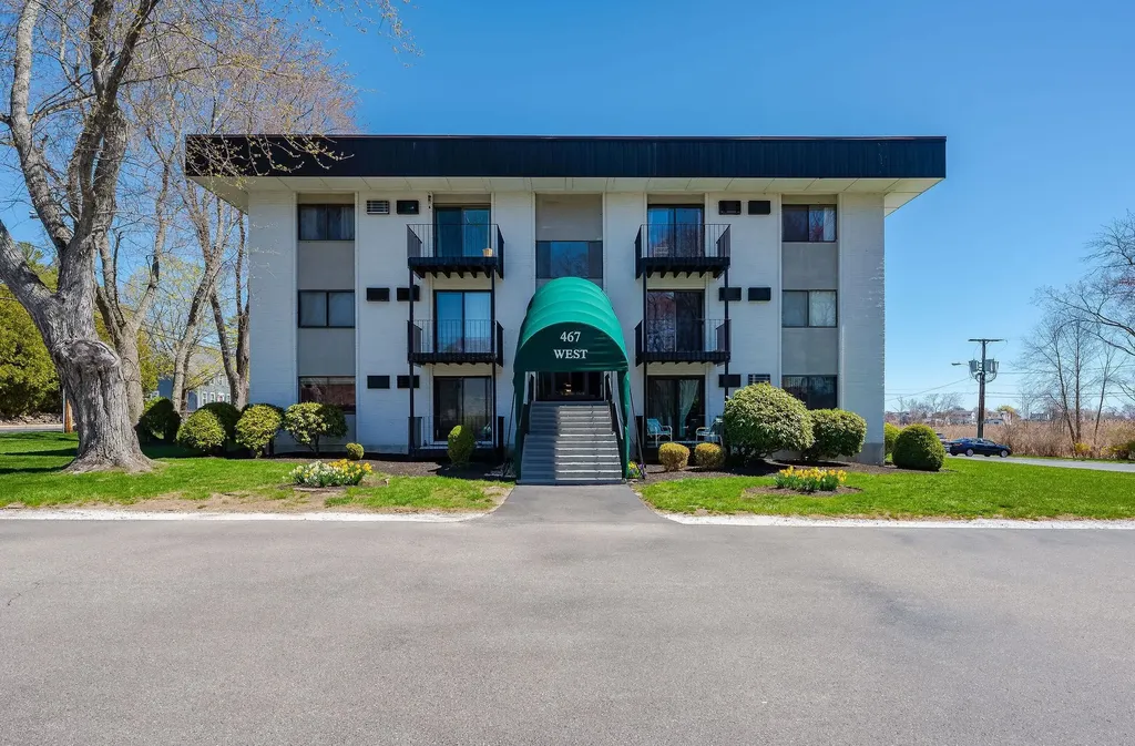 467 High Street Hampton NH 03842