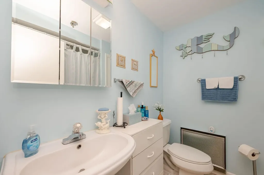 467 High Street Hampton NH 03842