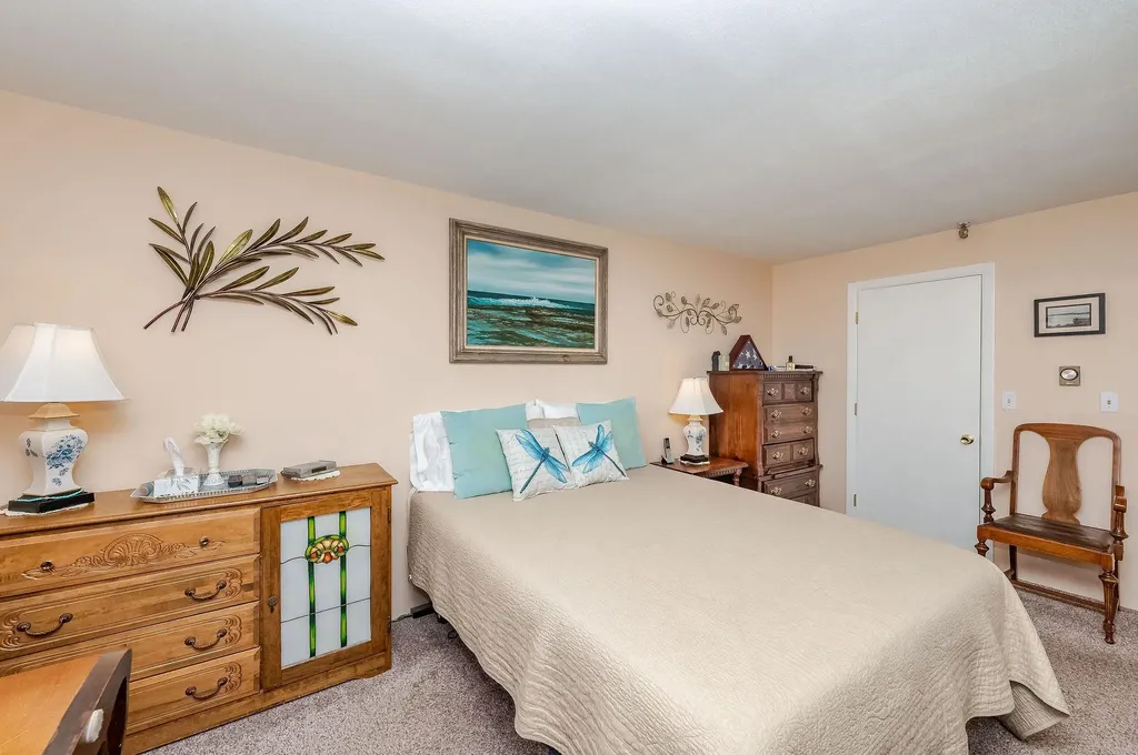 467 High Street Hampton NH 03842
