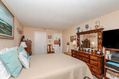 467 High Street Hampton NH 03842