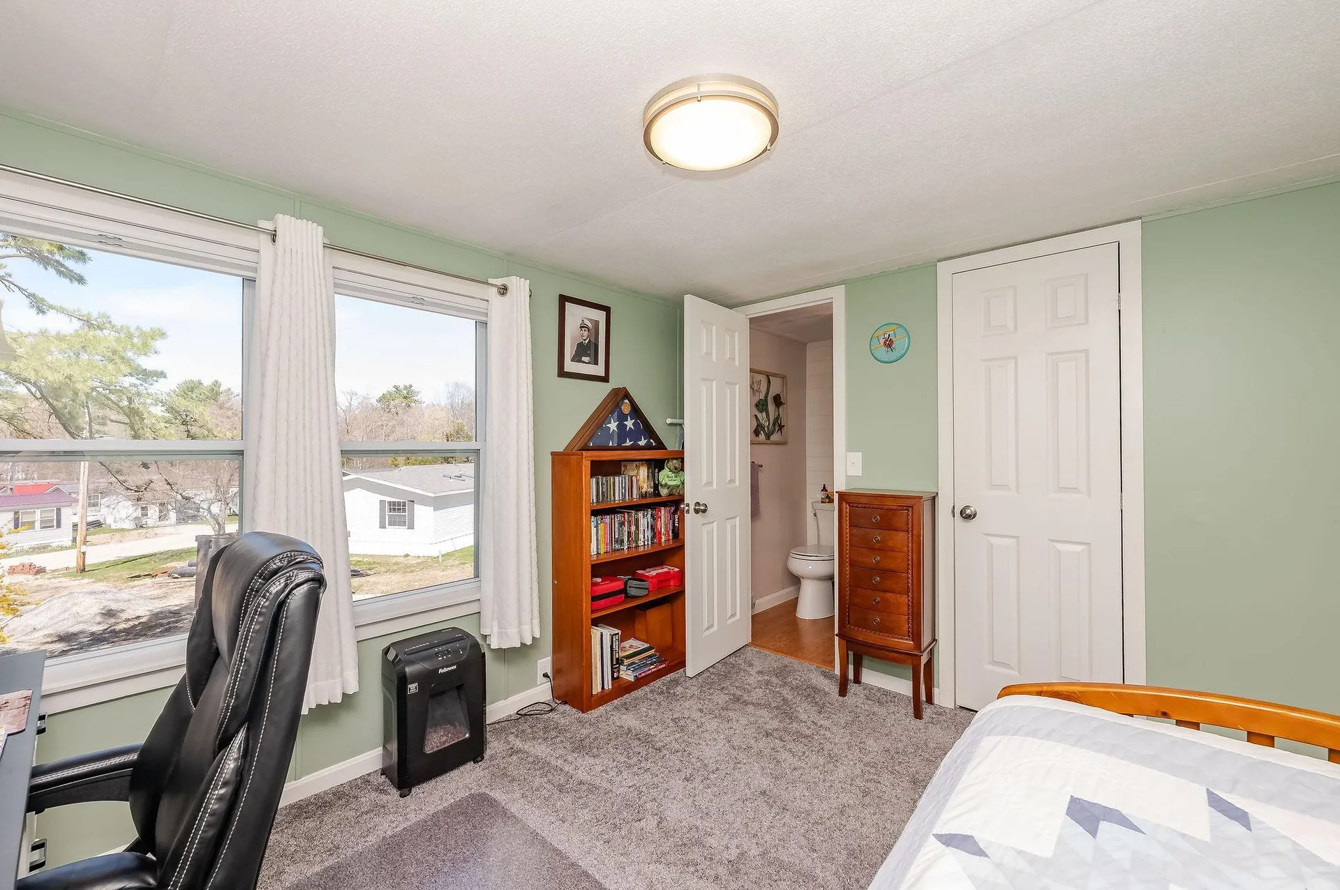 27 Ithica Lane Newmarket NH 03857
