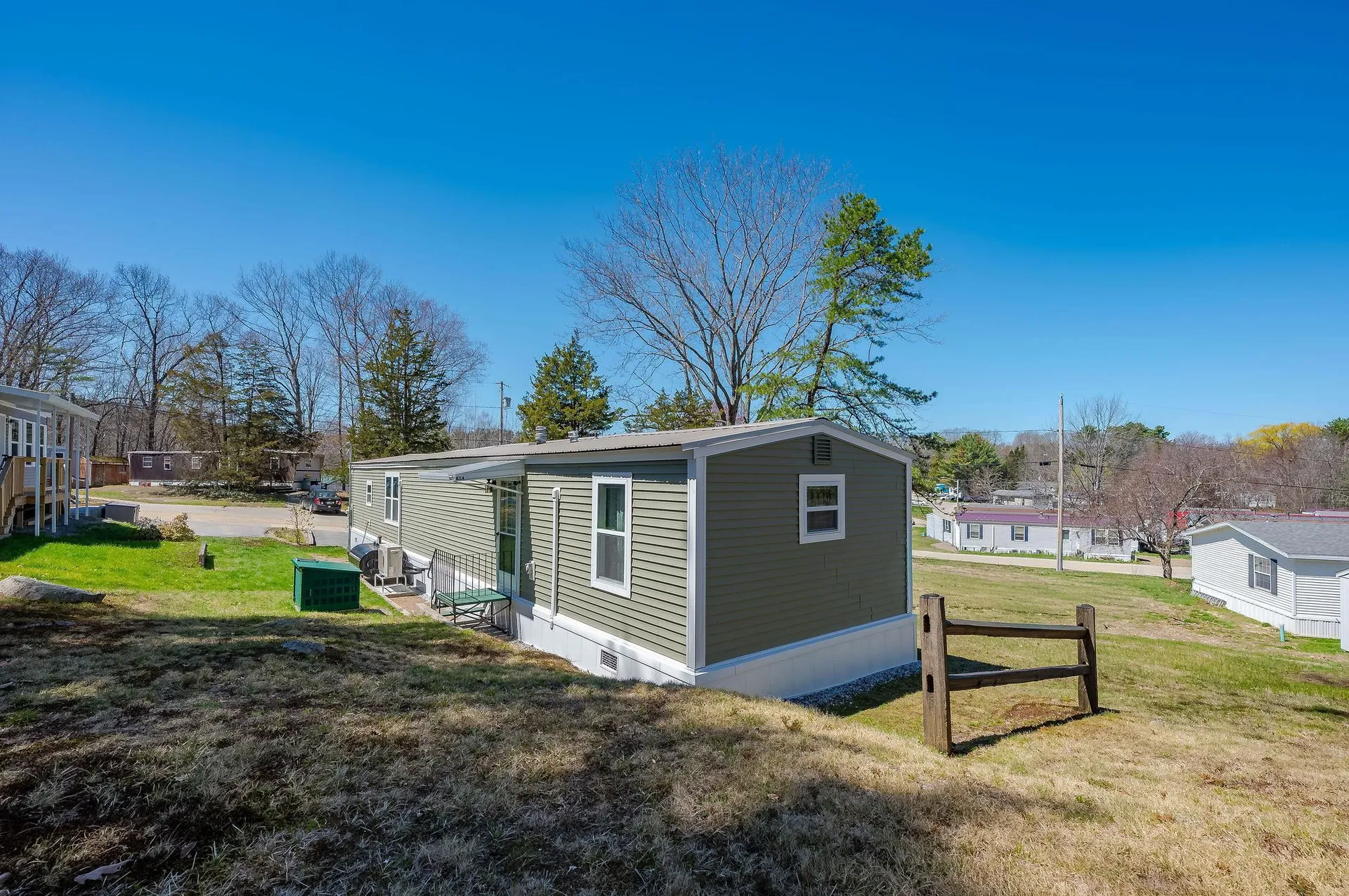 27 Ithica Lane Newmarket NH 03857