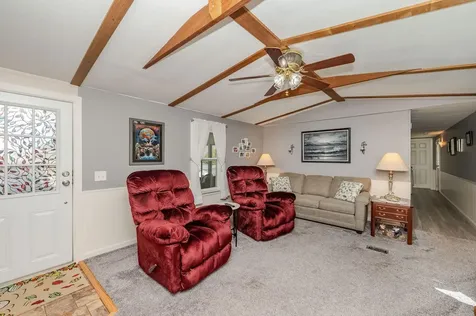 27 Ithica Lane Newmarket NH 03857