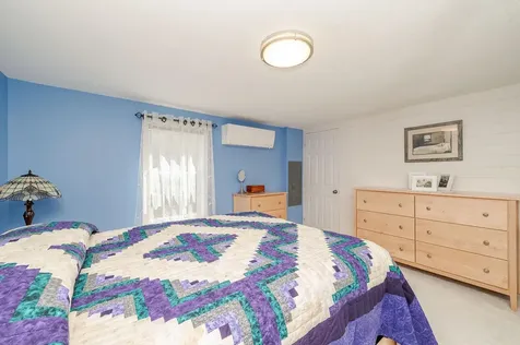 27 Ithica Lane Newmarket NH 03857