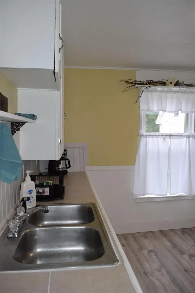 79 Union Street Littleton NH 03561
