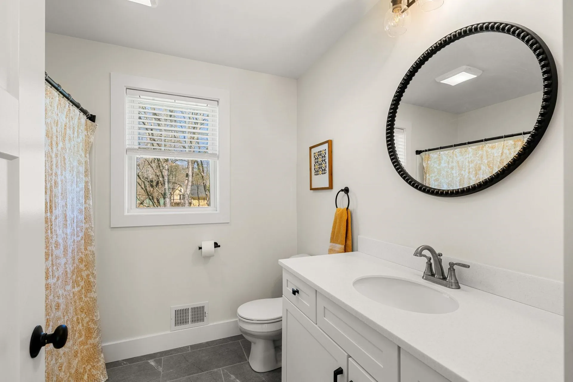 4 Overlook Drive Epping NH 03042