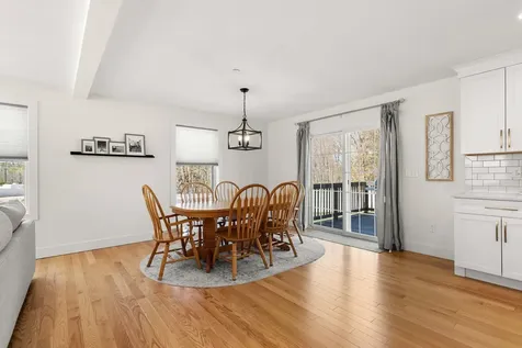 4 Overlook Drive Epping NH 03042