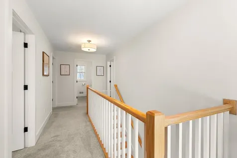 4 Overlook Drive Epping NH 03042