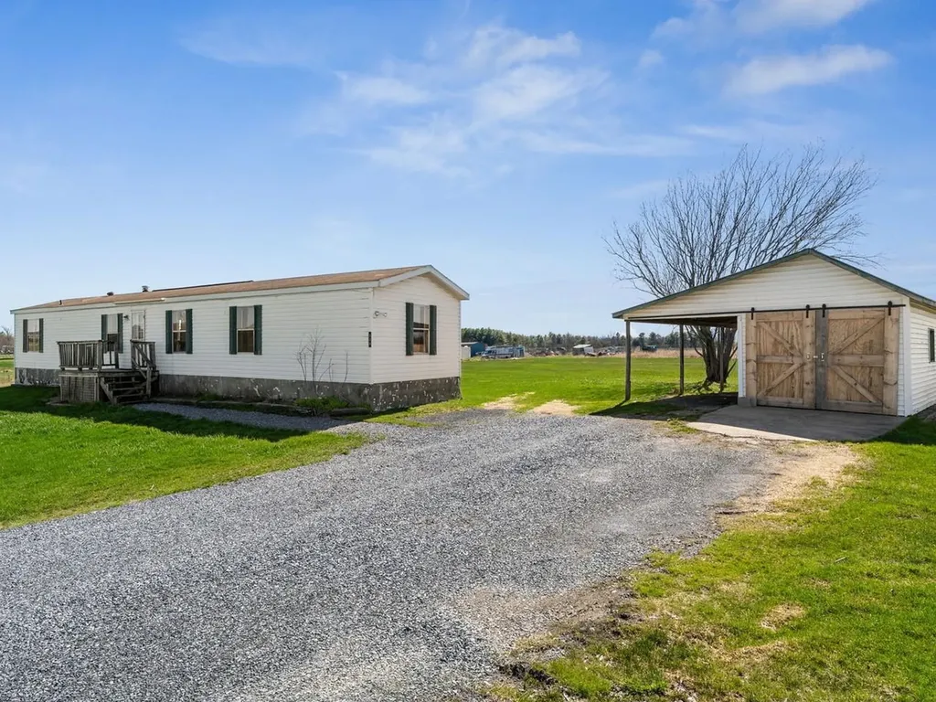 320 Town House Road Addison VT 05491