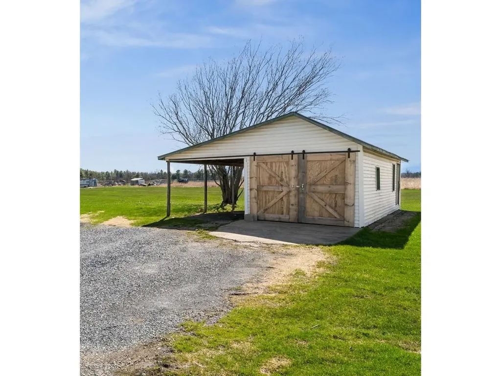 320 Town House Road Addison VT 05491