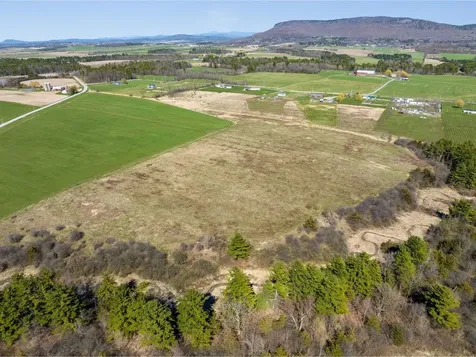 320 Town House Road Addison VT 05491