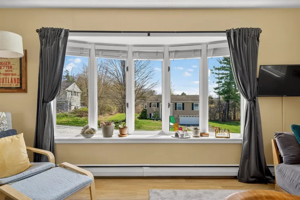 3 Irving Heights Rutland City VT 05701