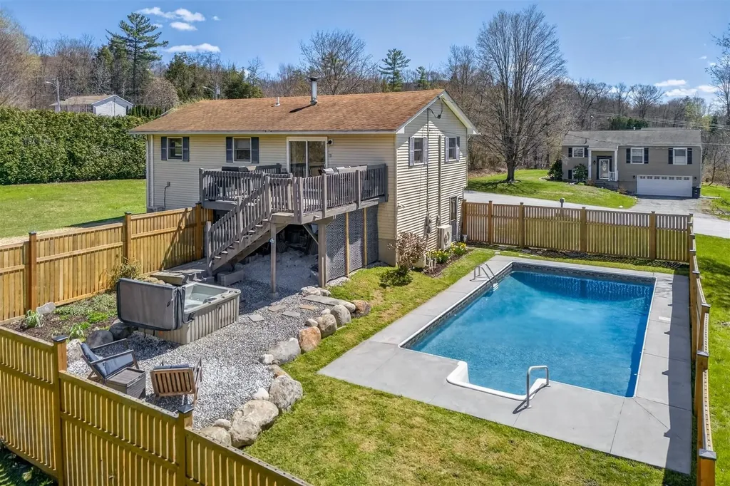 3 Irving Heights Rutland City VT 05701