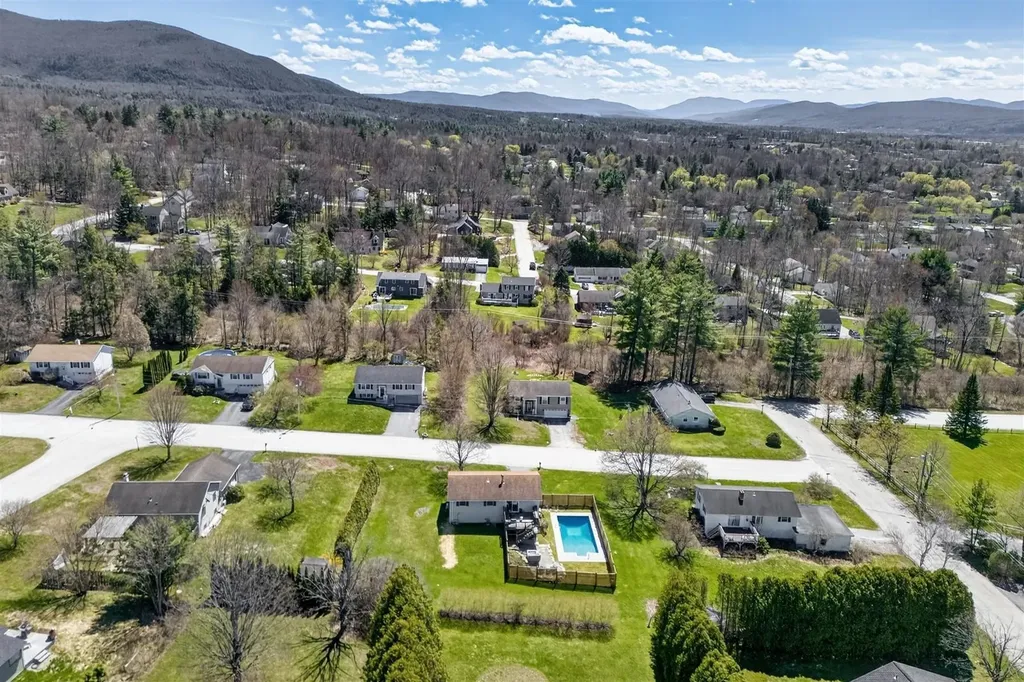 3 Irving Heights Rutland City VT 05701