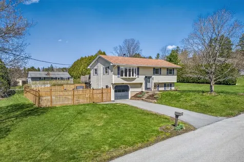 3 Irving Heights Rutland City VT 05701