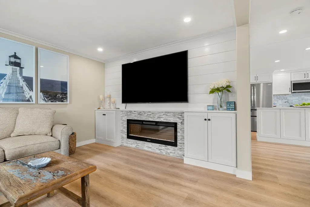 543 Winnacunnet Road Hampton NH 03842