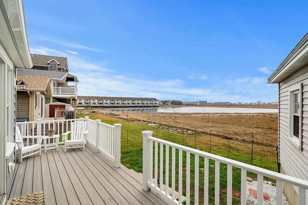 543 Winnacunnet Road Hampton NH 03842