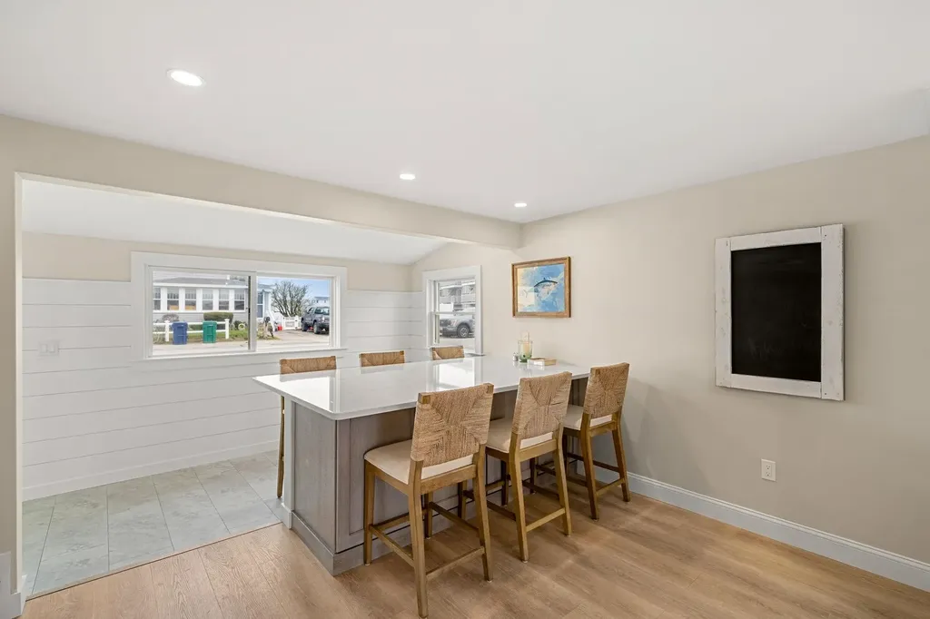 543 Winnacunnet Road Hampton NH 03842