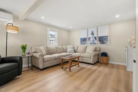 543 Winnacunnet Road Hampton NH 03842