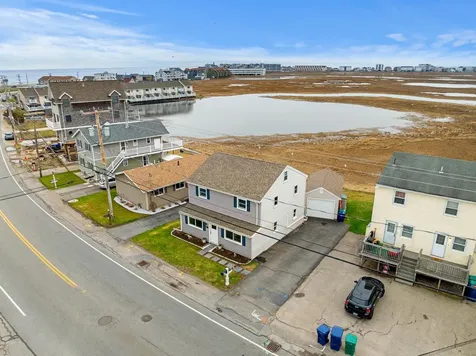 543 Winnacunnet Road Hampton NH 03842