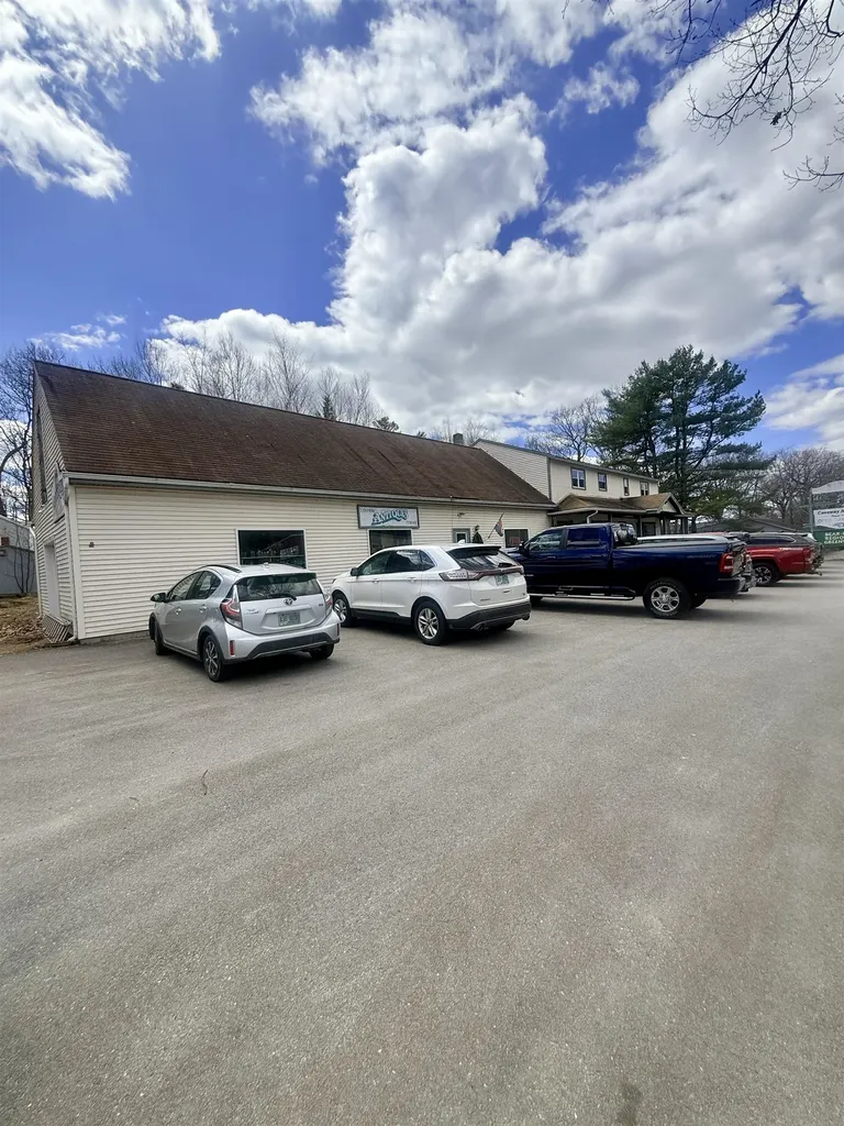 1557 First Nh Turnpike Northwood NH 03261