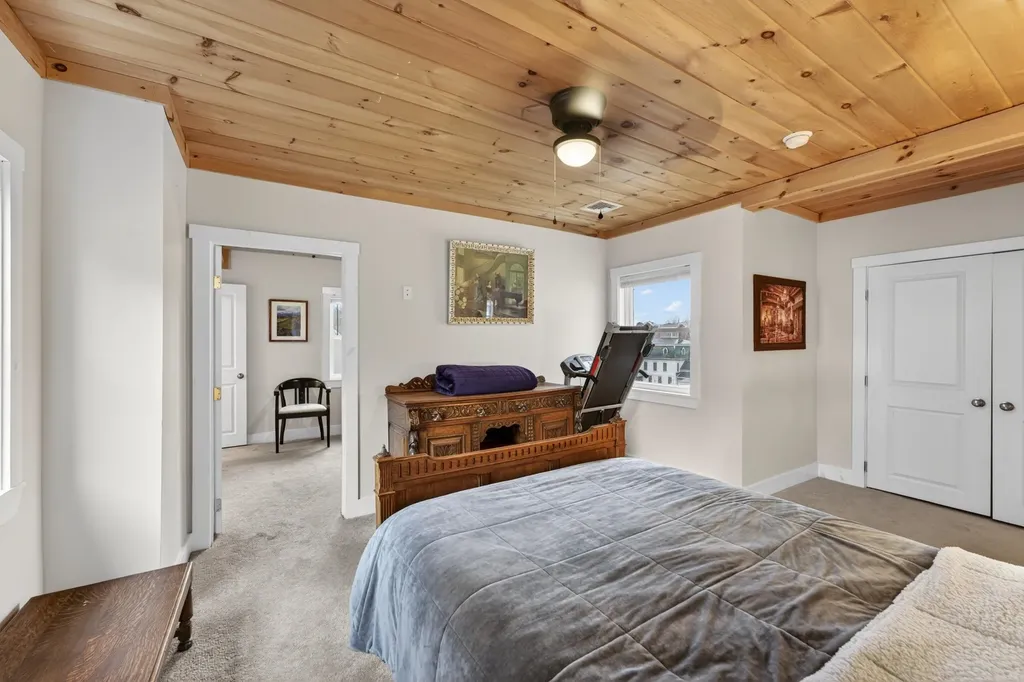 14 Myrtle Street Whitefield NH 03598