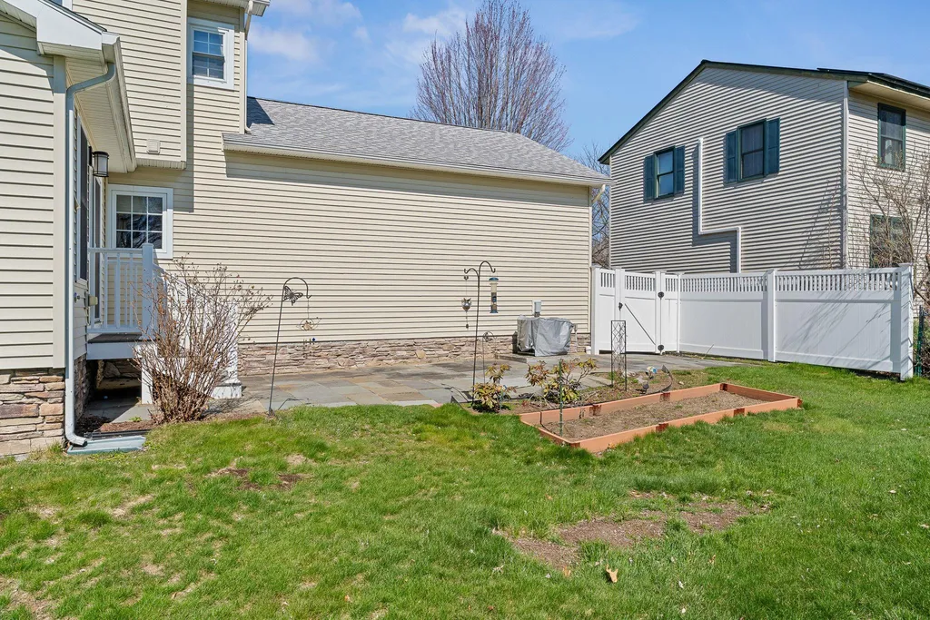 99 James Avenue Burlington VT 05408