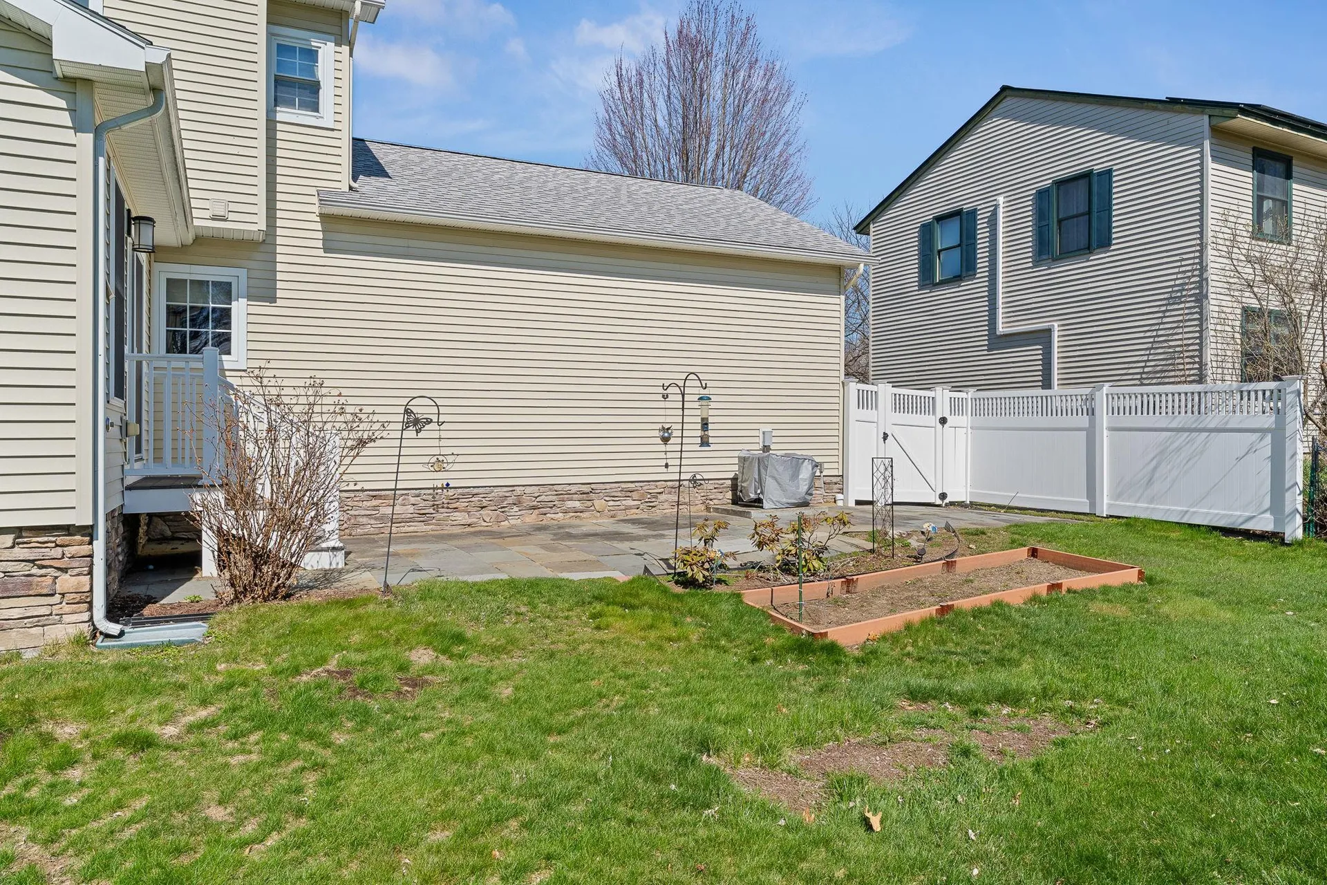 99 James Avenue Burlington VT 05408