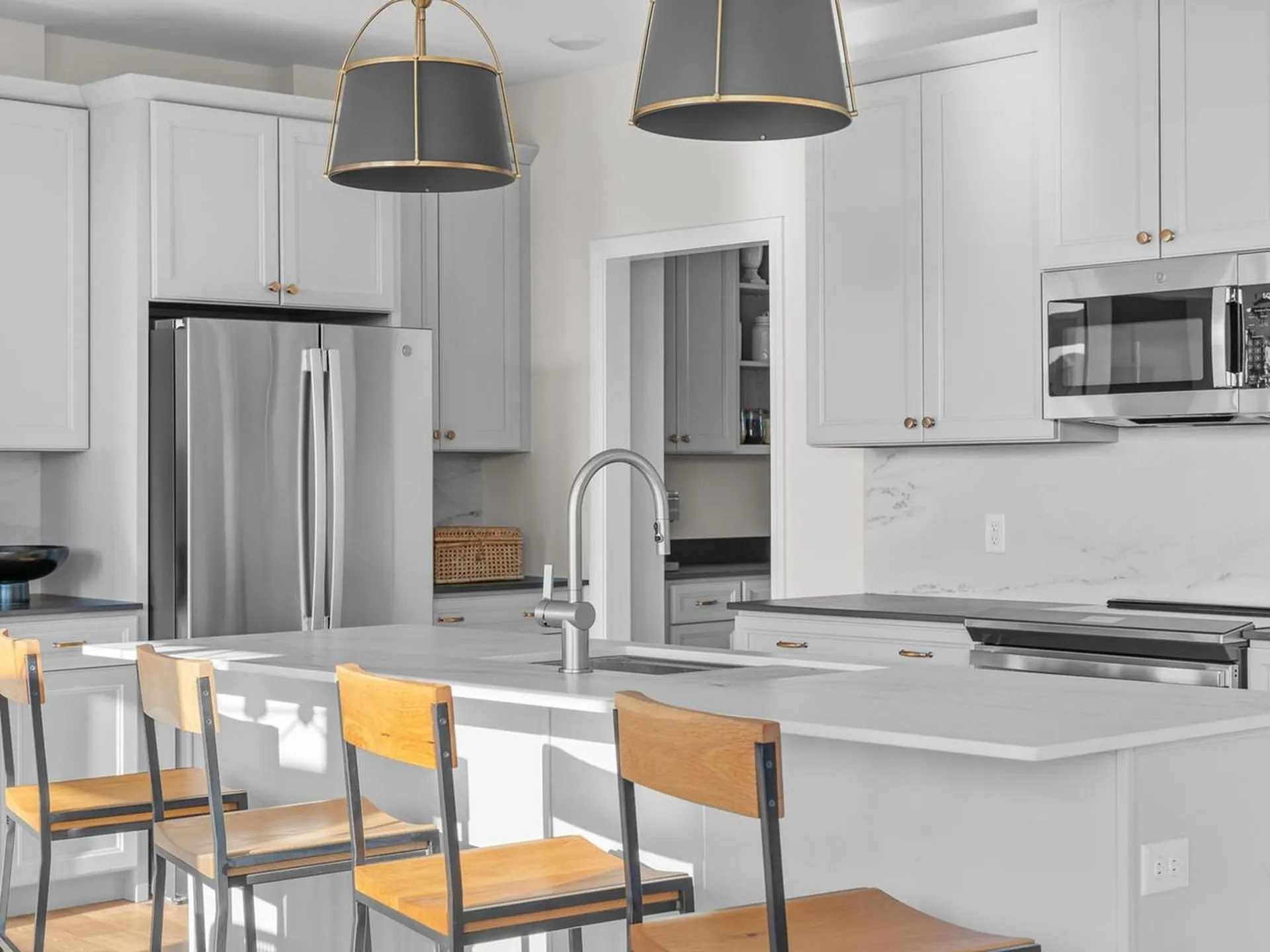 27 Leo Lane South Burlington VT 05403