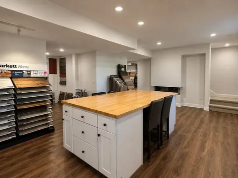 27 Leo Lane South Burlington VT 05403