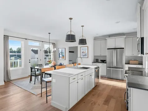 27 Leo Lane South Burlington VT 05403