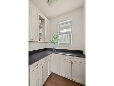 27 Leo Lane South Burlington VT 05403