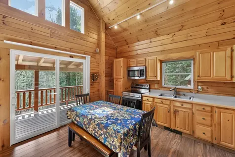 128 Twin View Drive Carroll NH 03598