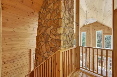 128 Twin View Drive Carroll NH 03598