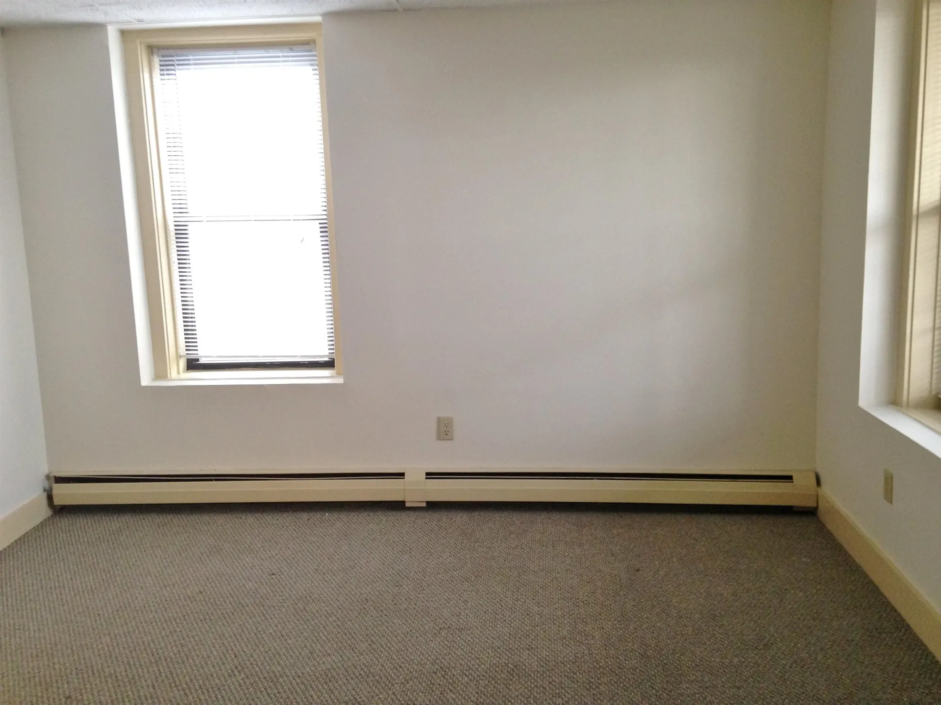 610 Union Street Manchester NH 03102