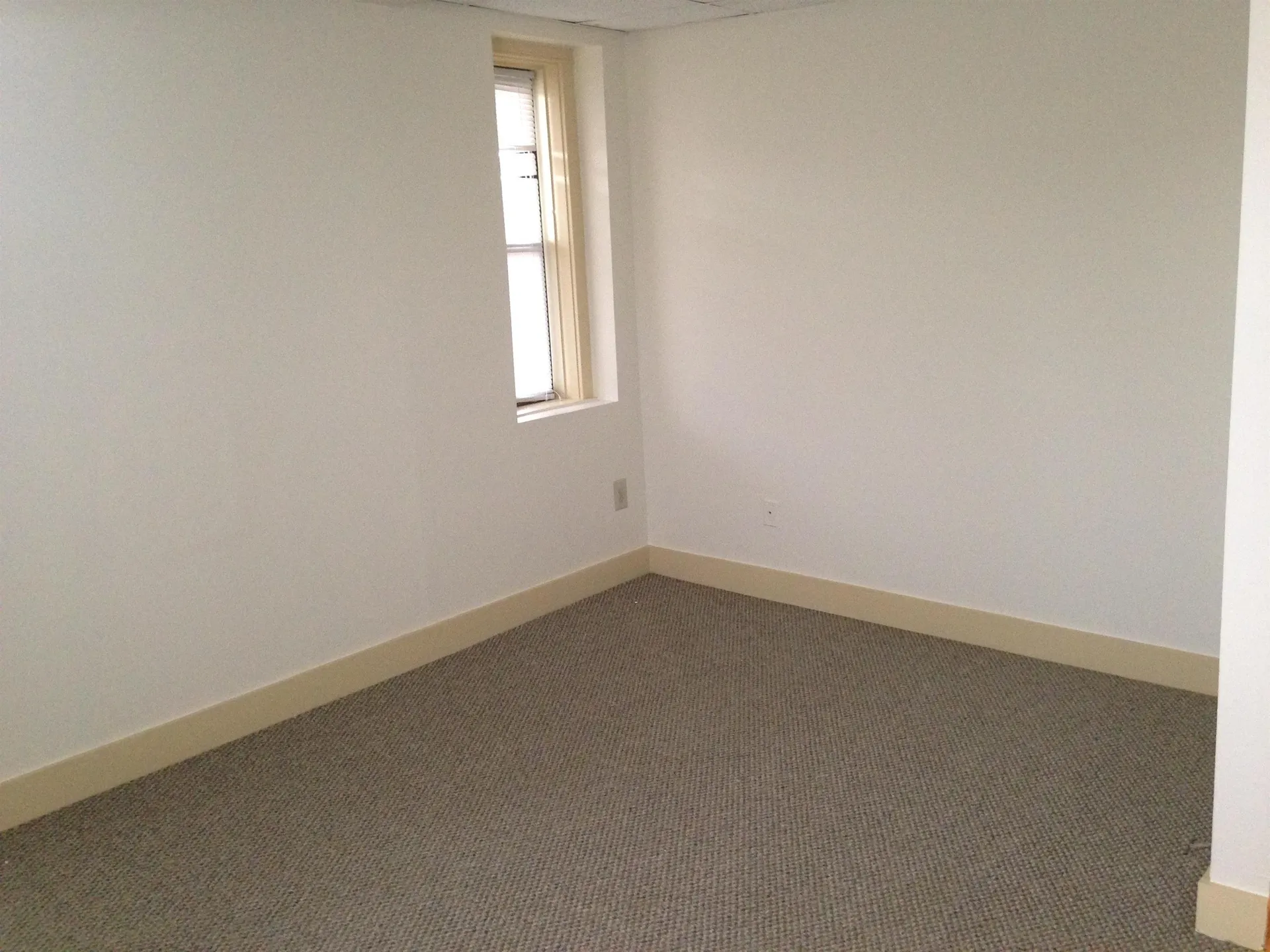 610 Union Street Manchester NH 03102