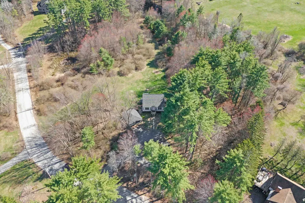 7 Pheasant Run Pembroke NH 03275