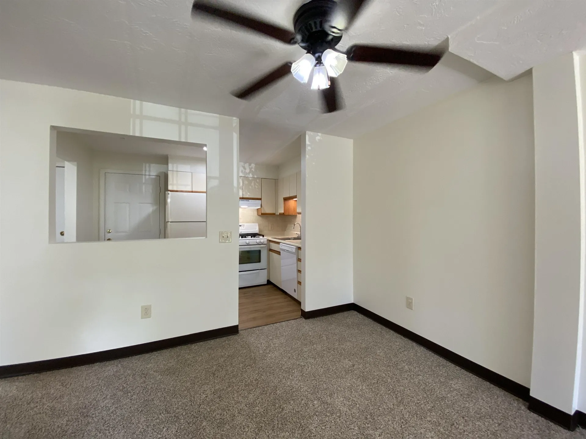 379 Huse Road Manchester NH 03103