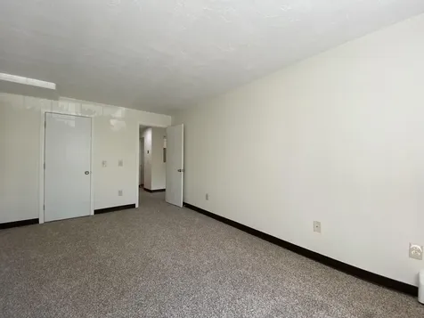 379 Huse Road Manchester NH 03103