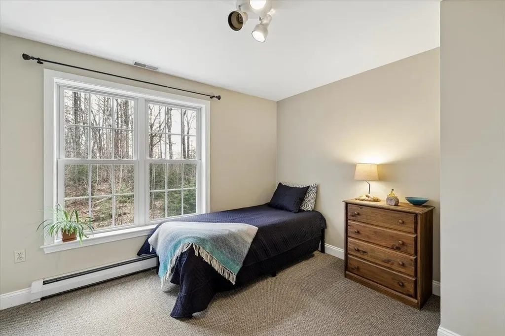 66 Colleague Pond Road Henniker NH 03242