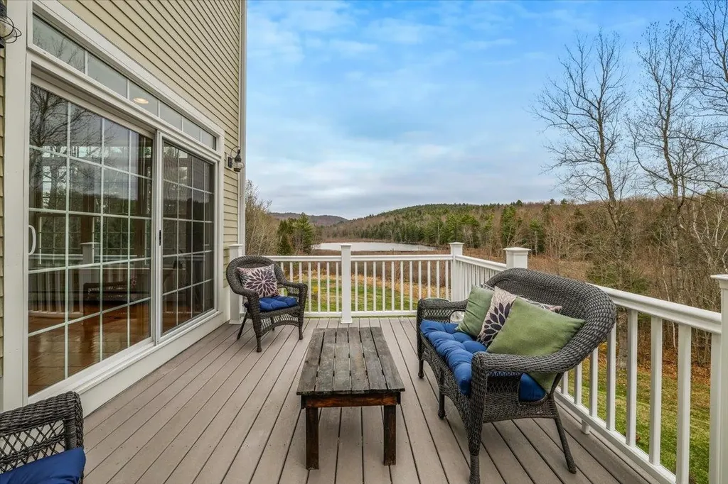 66 Colleague Pond Road Henniker NH 03242