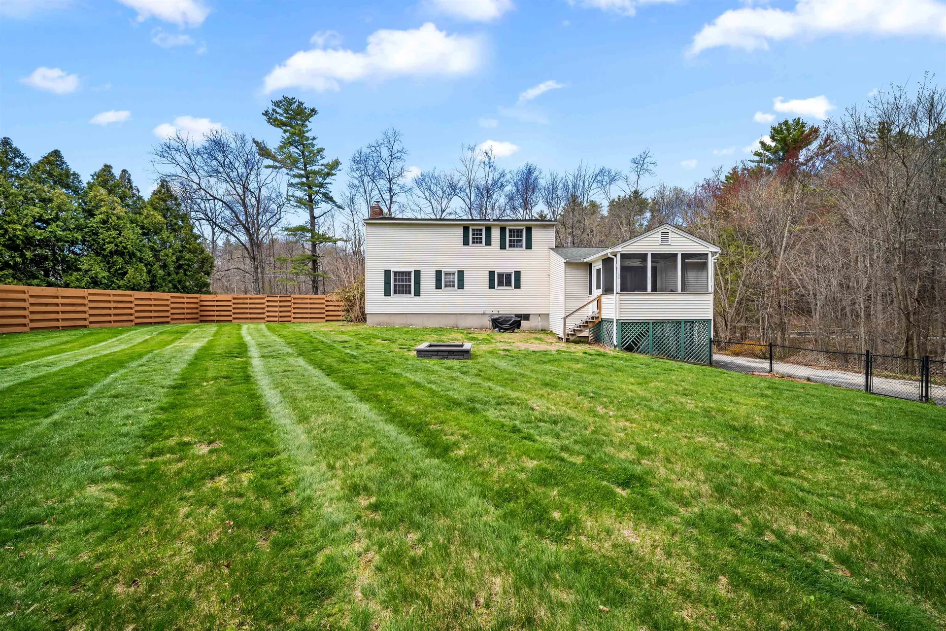 47 Edwards Mill Road Chester NH 03036