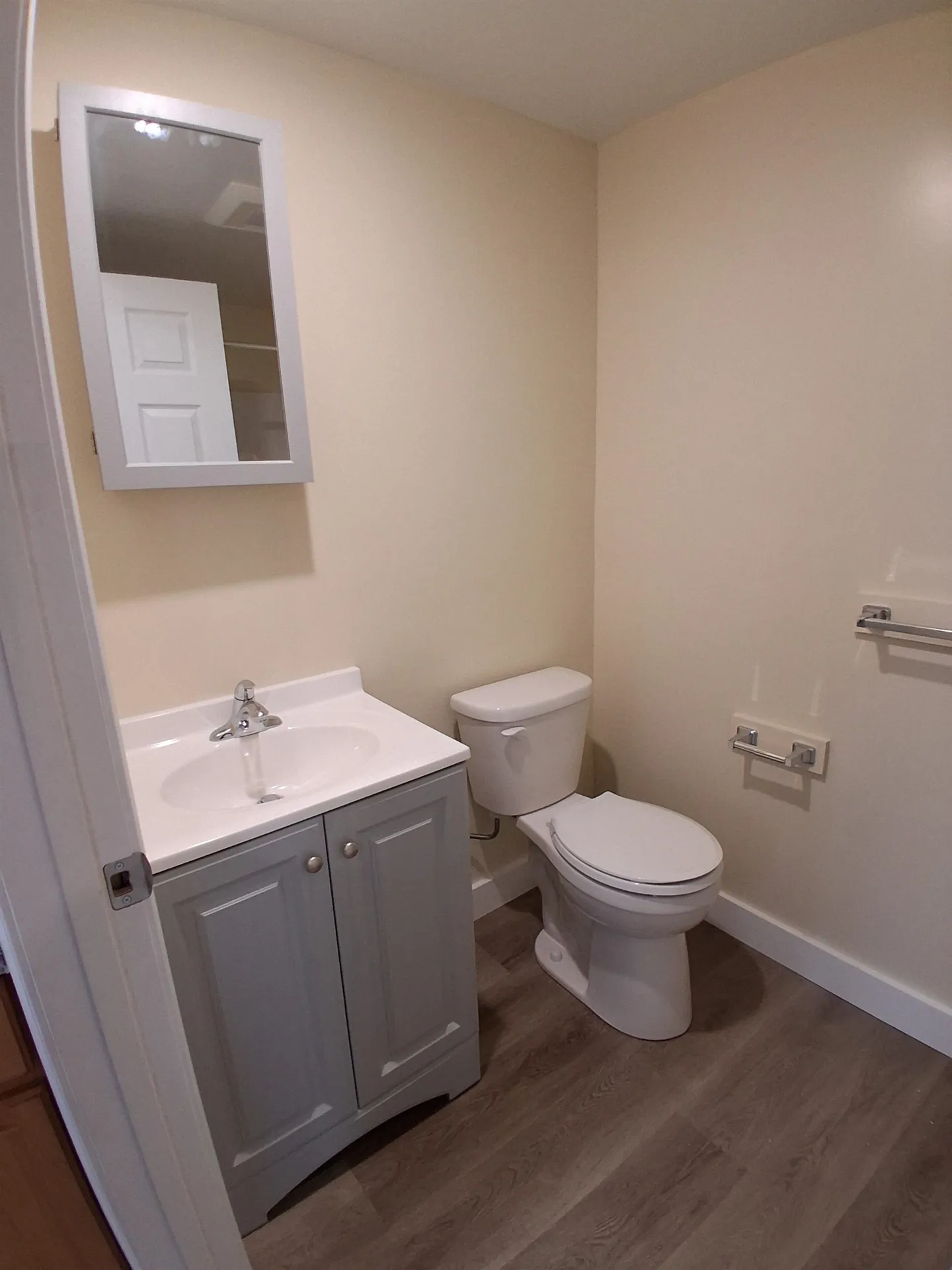 90 Monadnock Highway Swanzey NH 03446