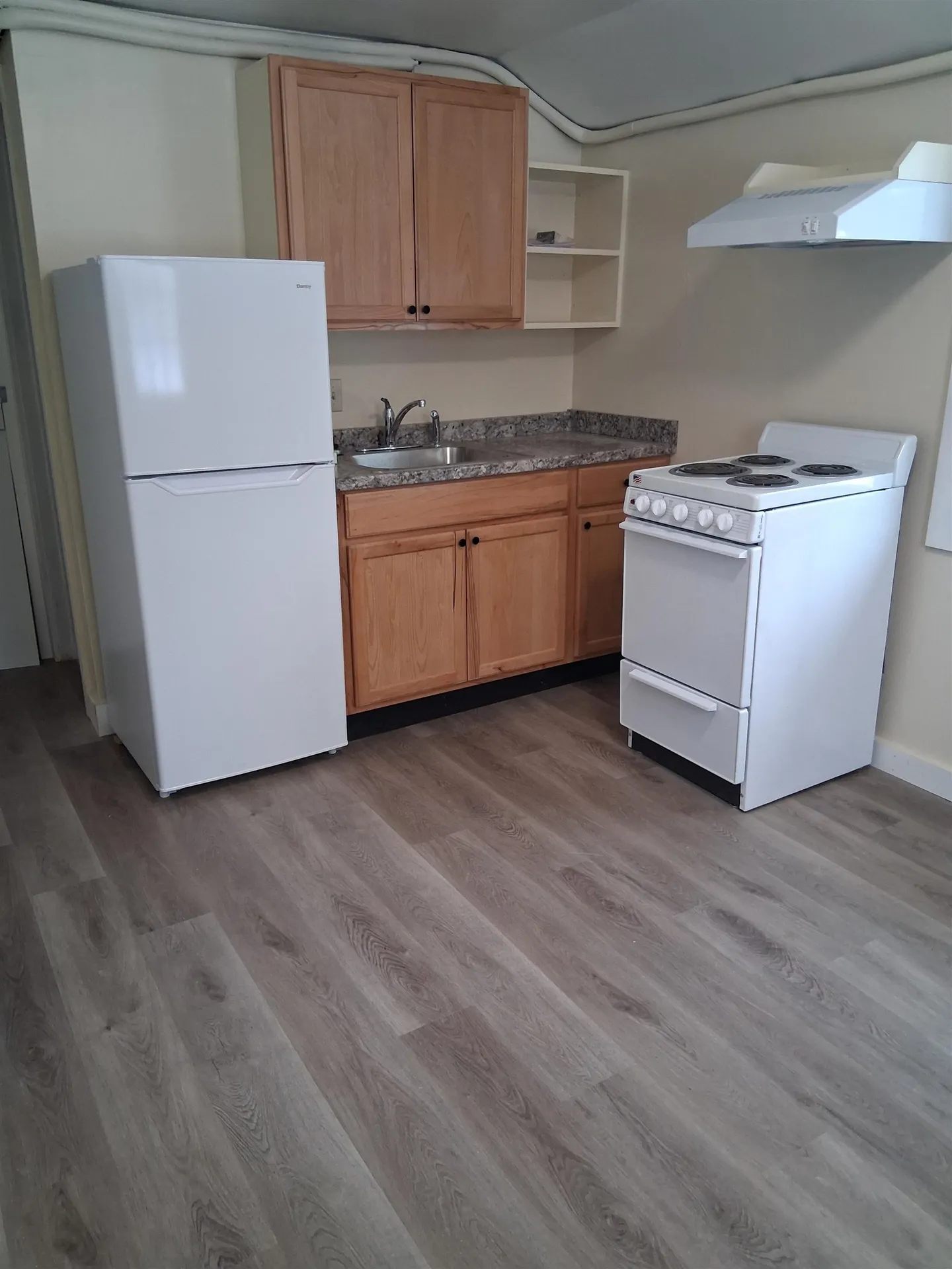 90 Monadnock Highway Swanzey NH 03446