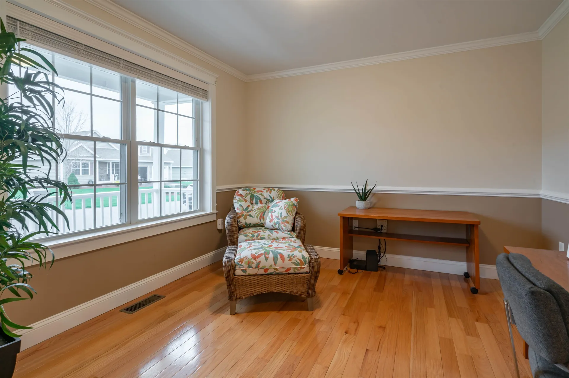 14 Weymouth Court Hudson NH 03051