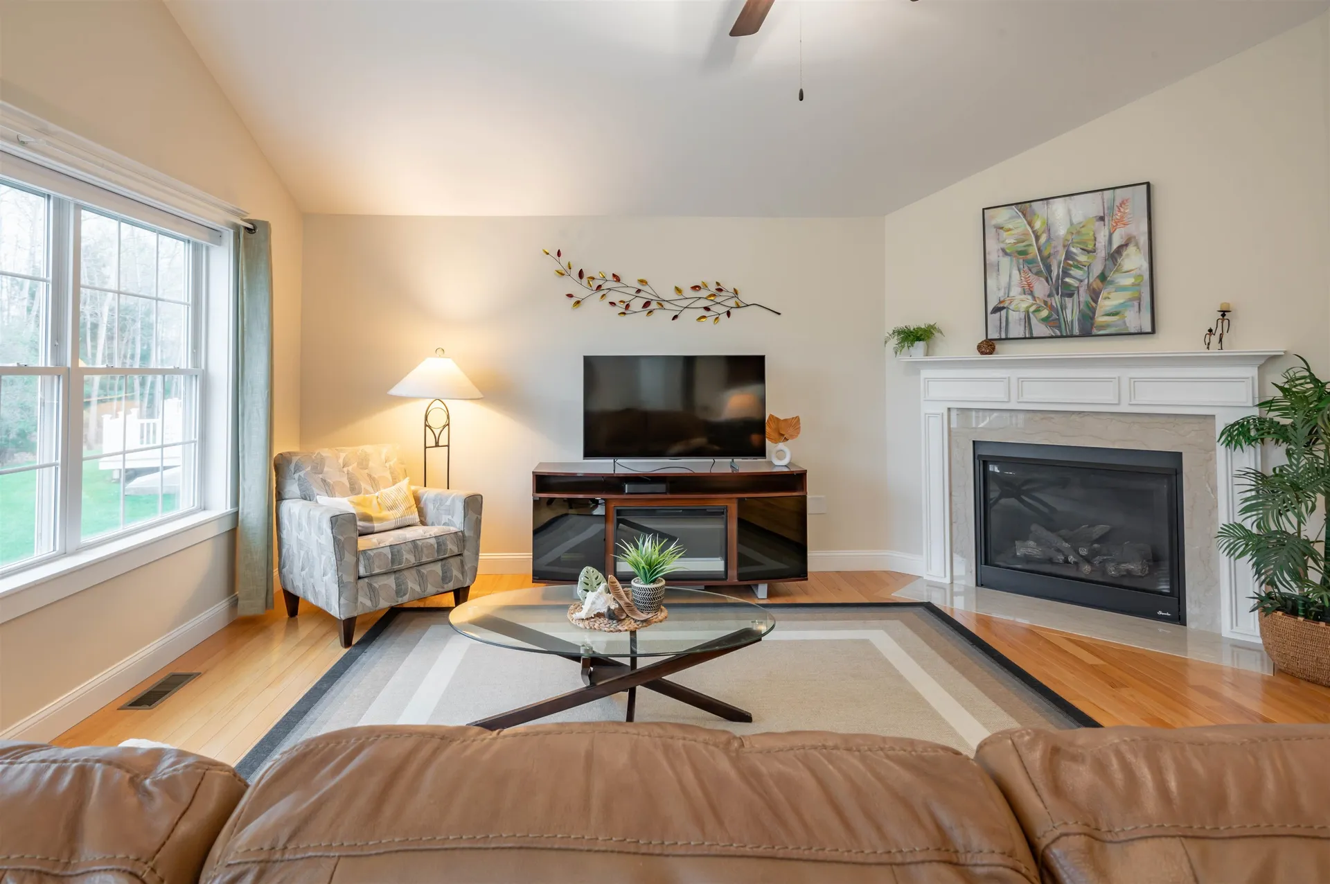 14 Weymouth Court Hudson NH 03051